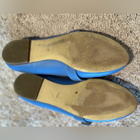 Talbot’s Blue Leather Loafers with Buckle 7.5M - Picture 7 of 9